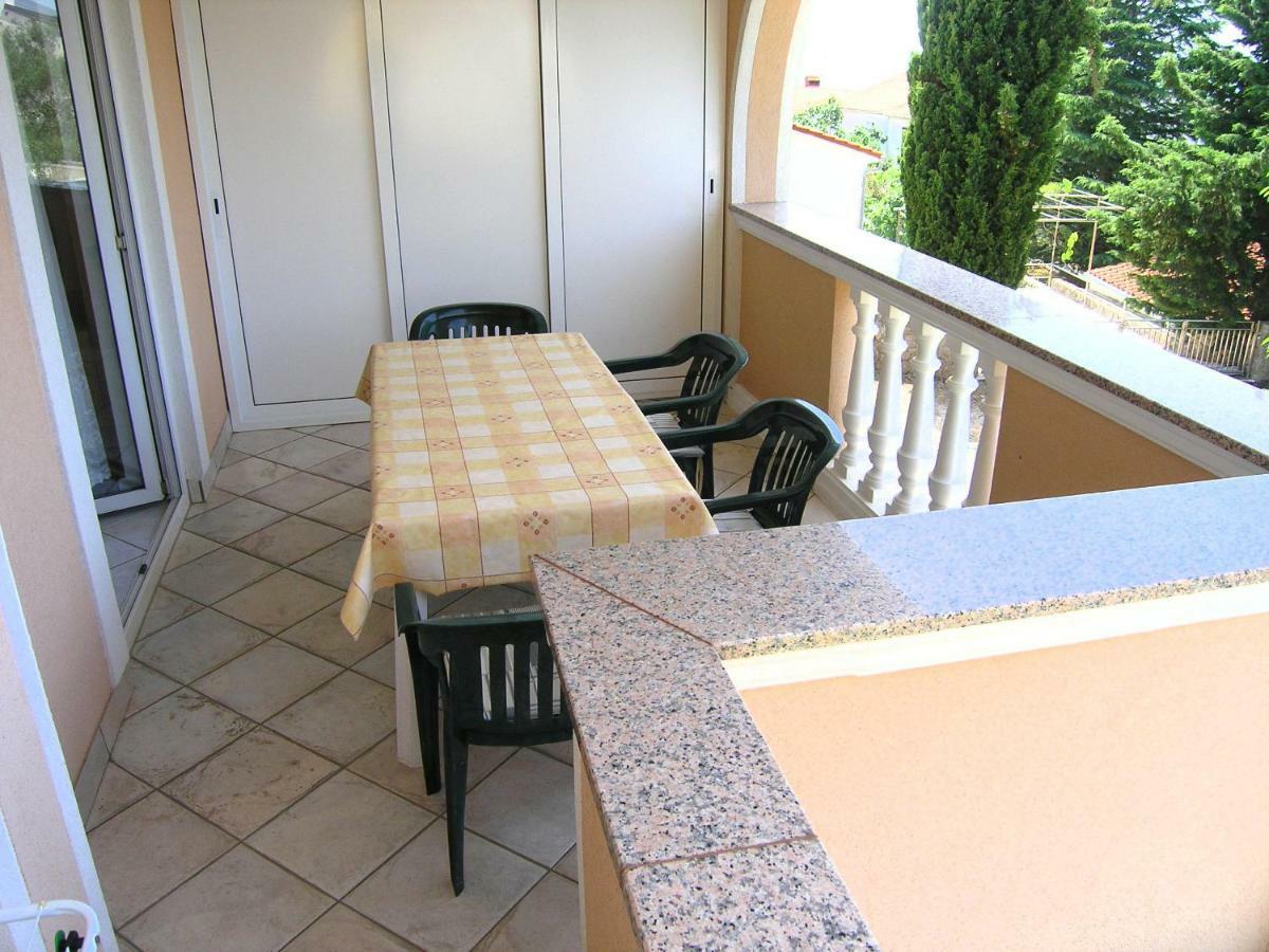 Apartman Juric Lägenhet Krk Town Exteriör bild